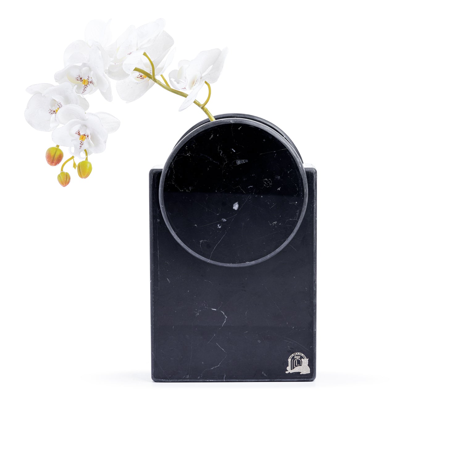floral-vase-large-Layers Home Decoration
Home Accessoires 
Luxury 
Centerpiece 
Customize vase
Natural marble
Decor 
اكسسوارات منزلية
فخامة
مزهرية مخصصة
قطعة مركزية
رخام طبيعي
ديكور