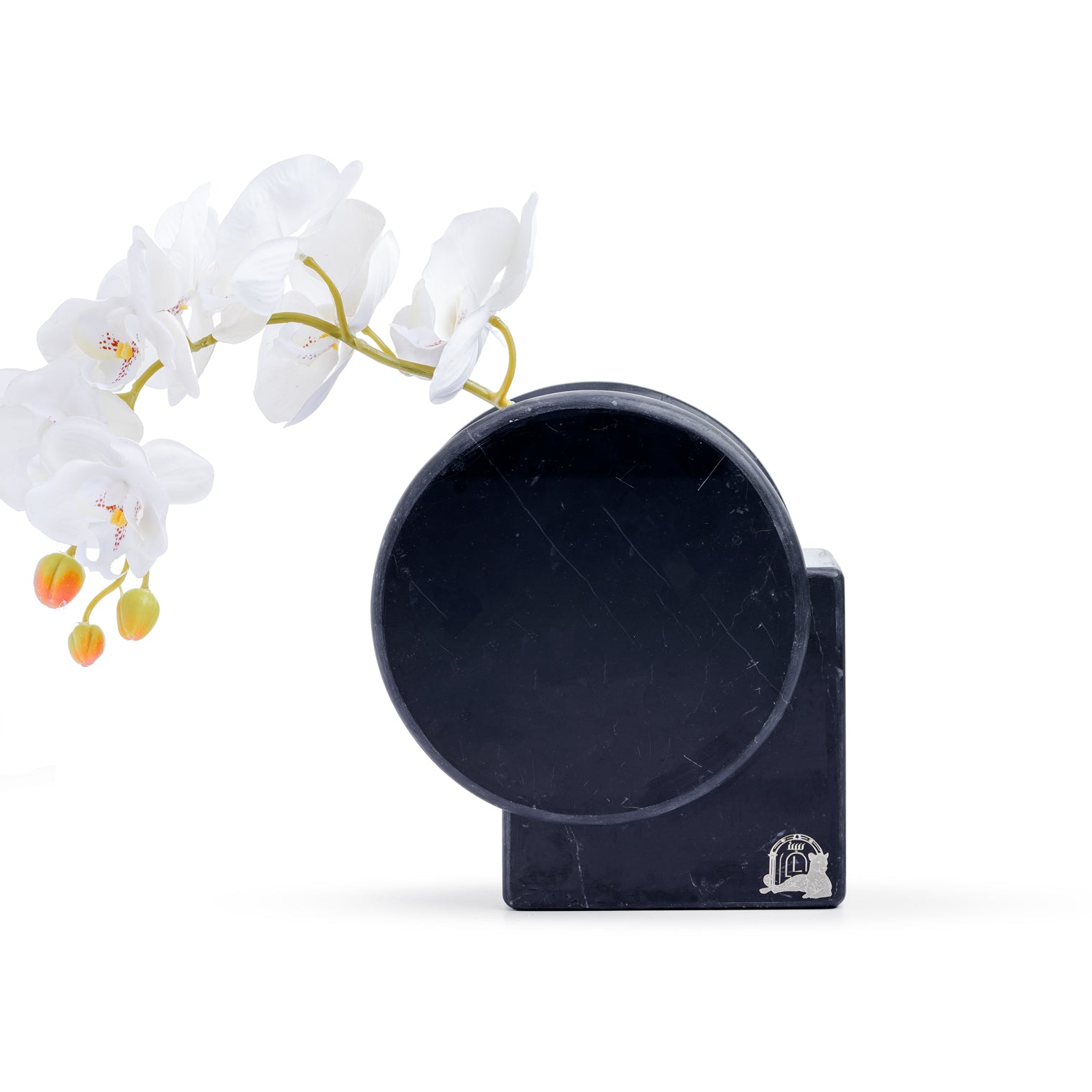 floral-vase-small-Layers Home Decoration
Home Accessoires 
Luxury 
Centerpiece 
Customize vase
Natural marble
Decor 
اكسسوارات منزلية
فخامة
مزهرية مخصصة
قطعة مركزية
رخام طبيعي
ديكور
